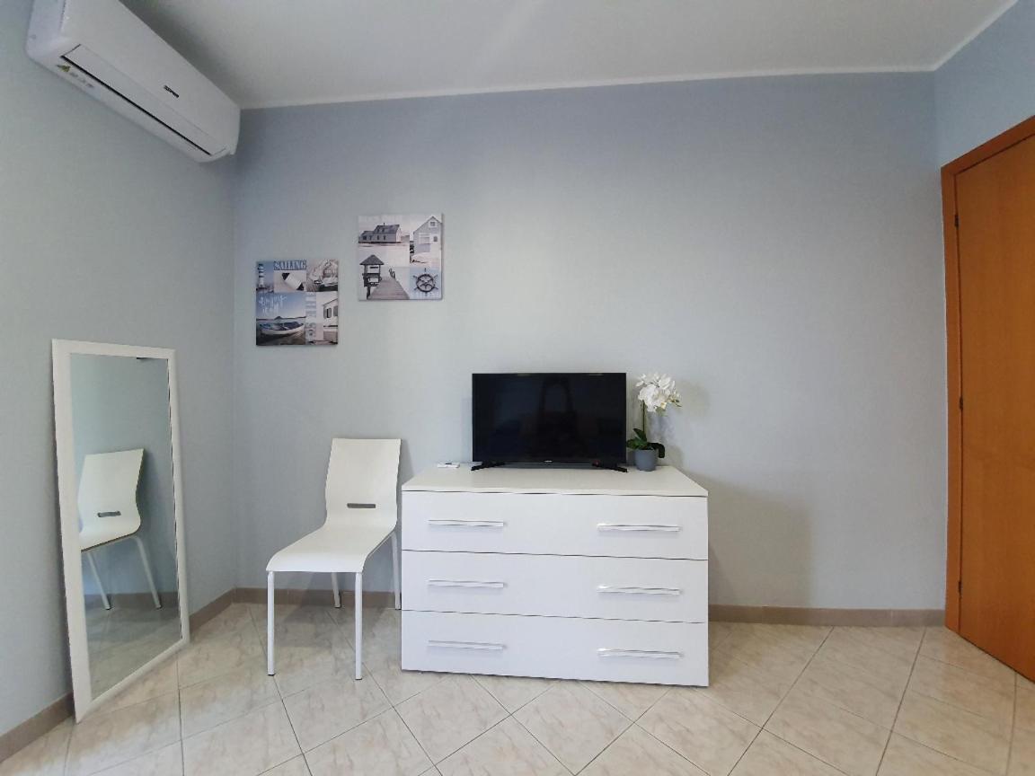 New Panorama Villa Рипосто Екстериор снимка