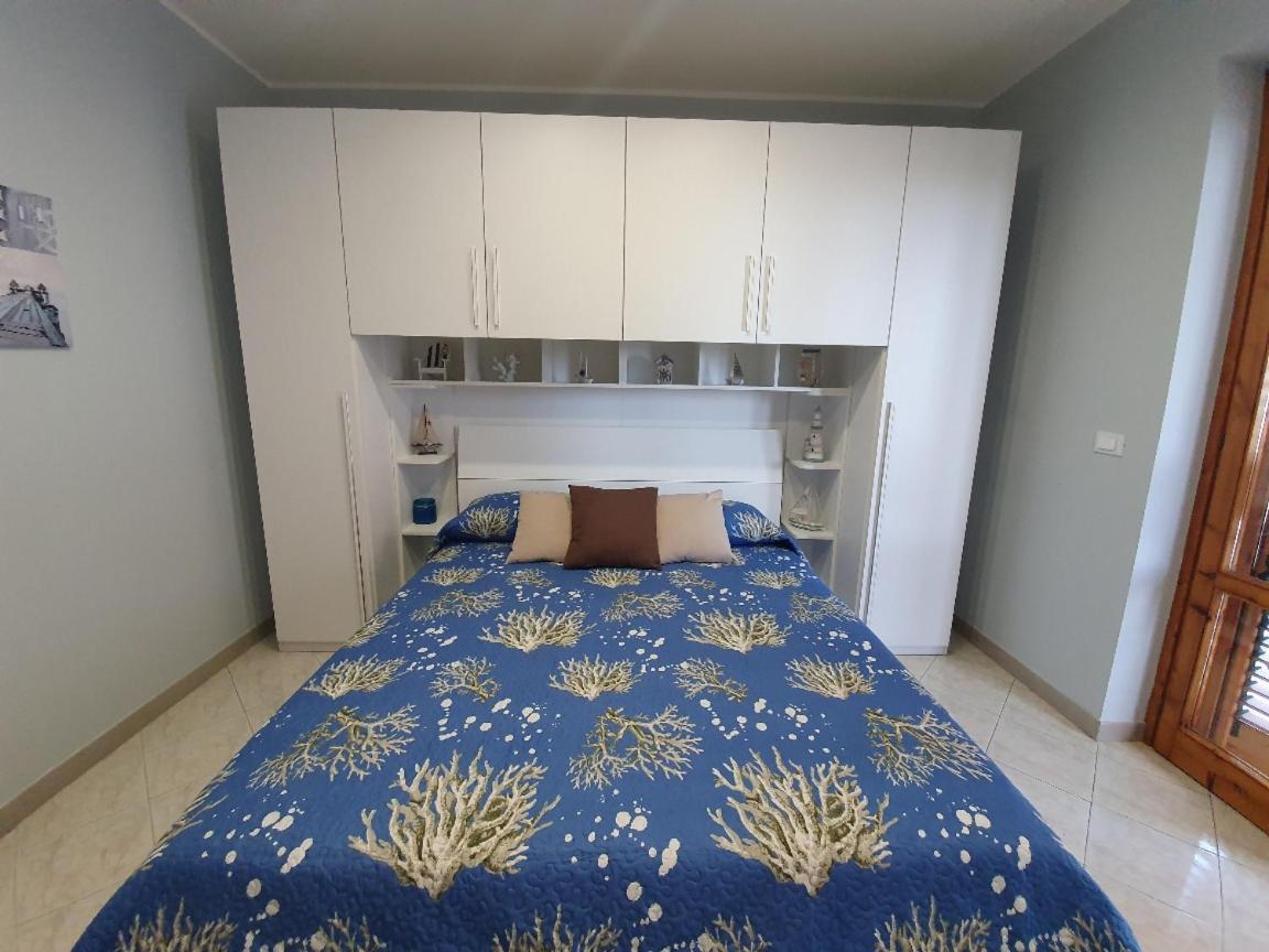 New Panorama Villa Рипосто Екстериор снимка