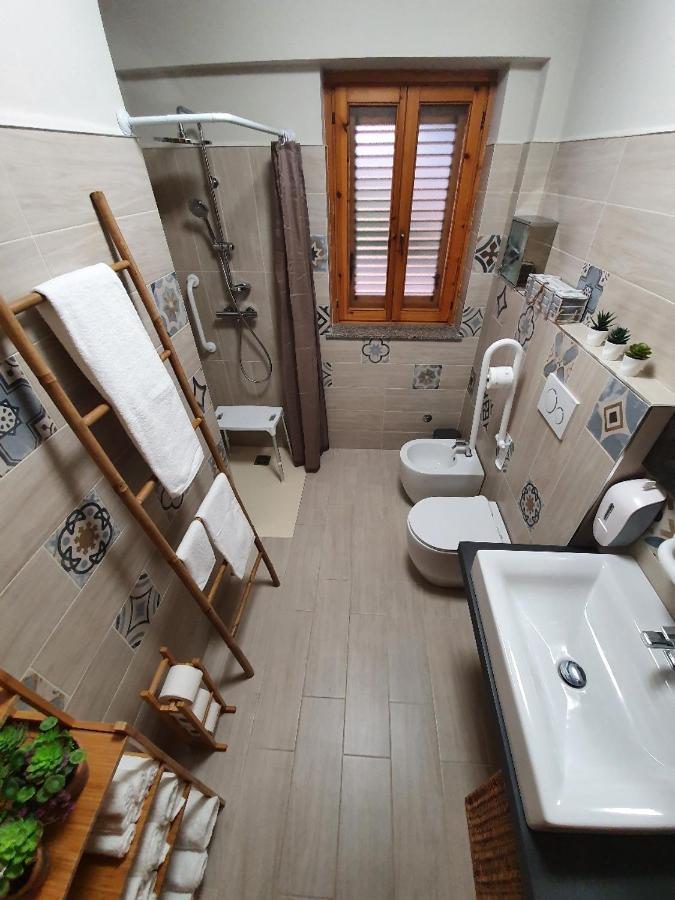 New Panorama Villa Рипосто Екстериор снимка